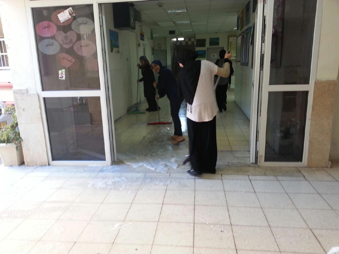 يوم عمل تطوعي في مدرسة الرازي
